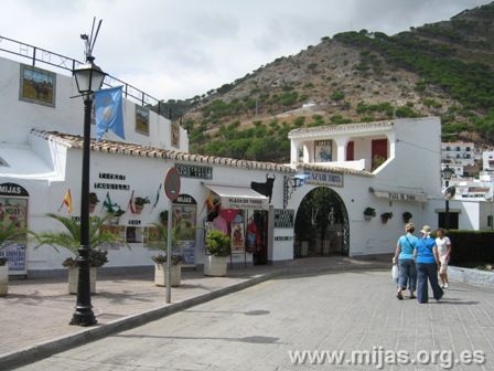 entrada plaza toros mijas