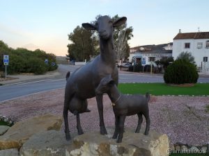 Monumento a la cabra malagueña en Casabermeja