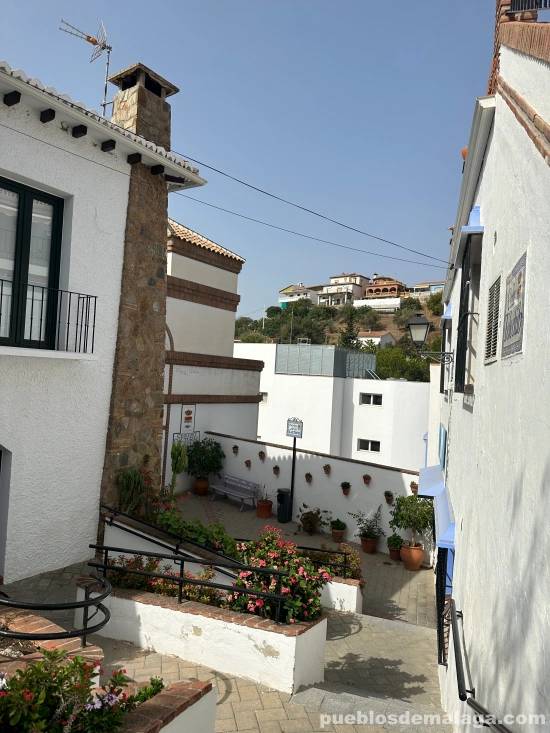 Plazoleta de la Lectura